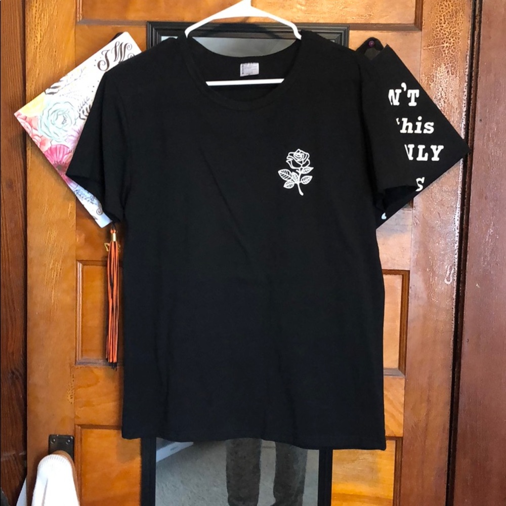 Black rose t-shirt